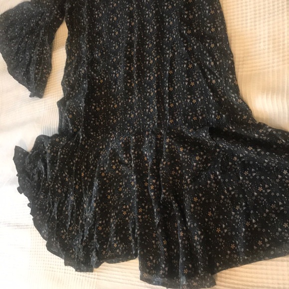 Mango Flower Dress - Picture 5 of 6